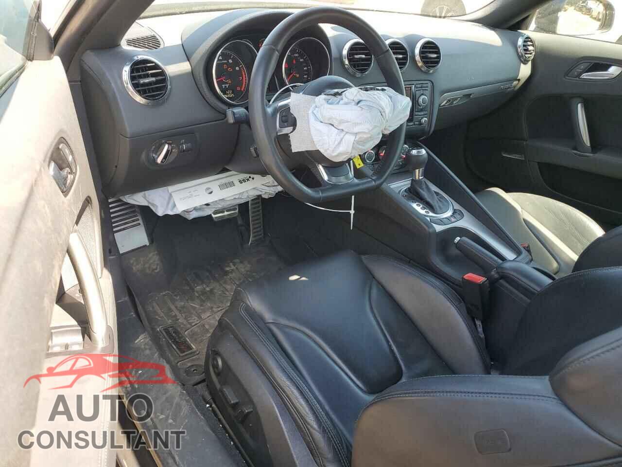 AUDI TT 2015 - TRUBFAFK4F1000565