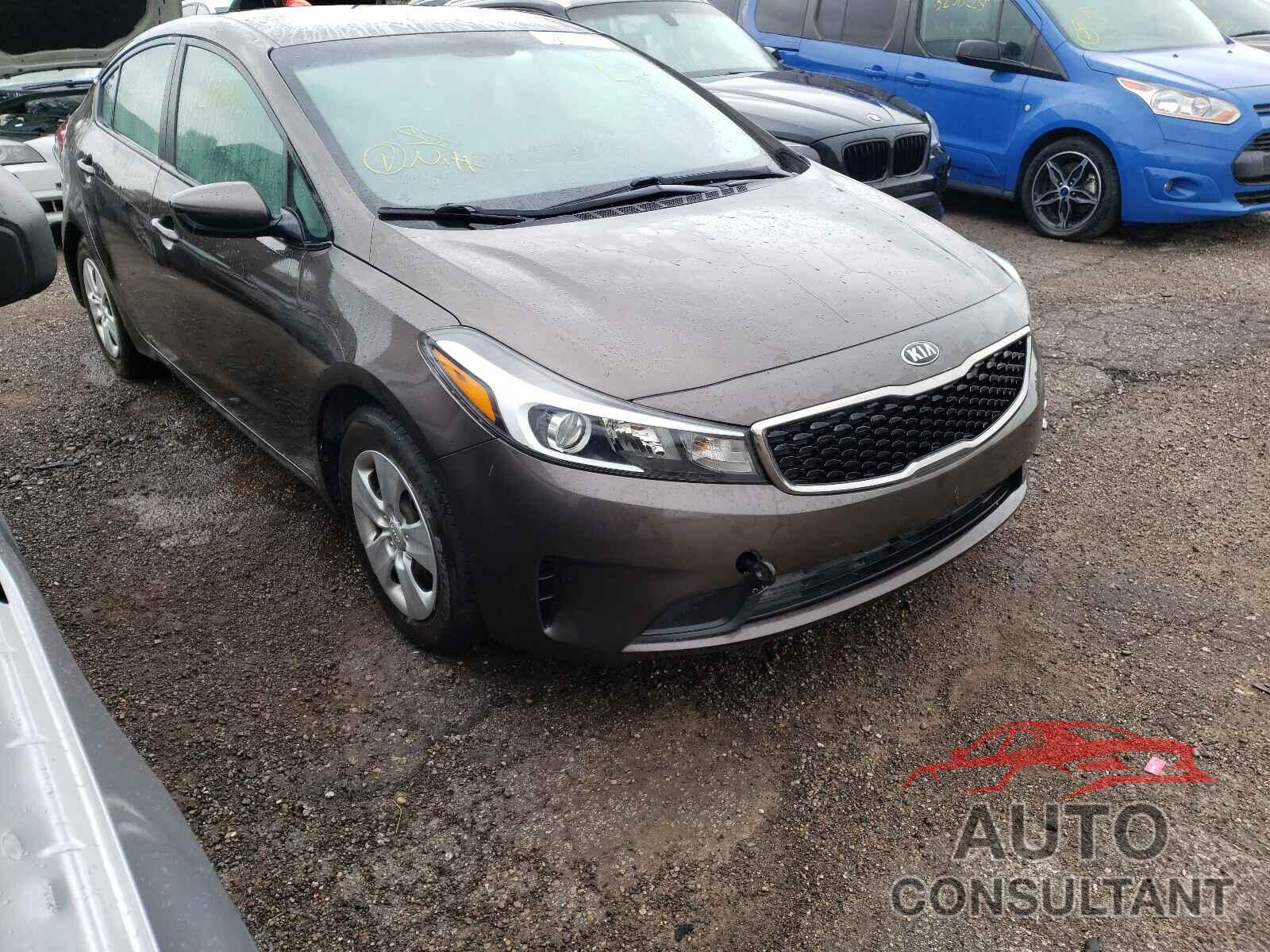 KIA FORTE 2017 - 3KPFL4A79HE150986