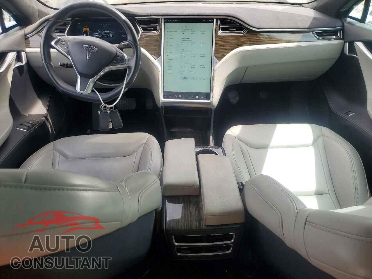 TESLA MODEL S 2015 - 5YJSA1E27FF116845