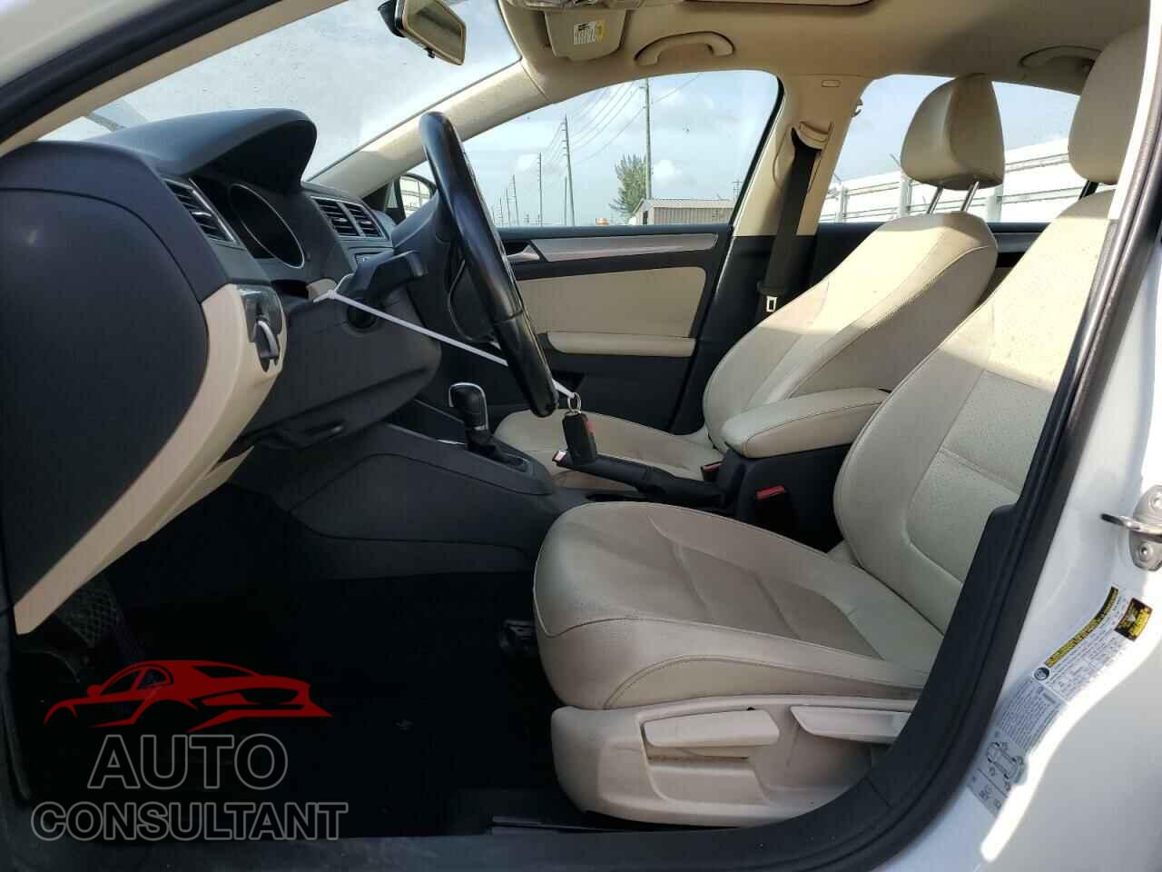 VOLKSWAGEN JETTA 2017 - 3VWDB7AJ1HM313074