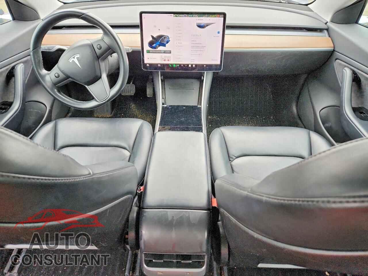 TESLA MODEL 3 2018 - 5YJ3E1EB9JF093621