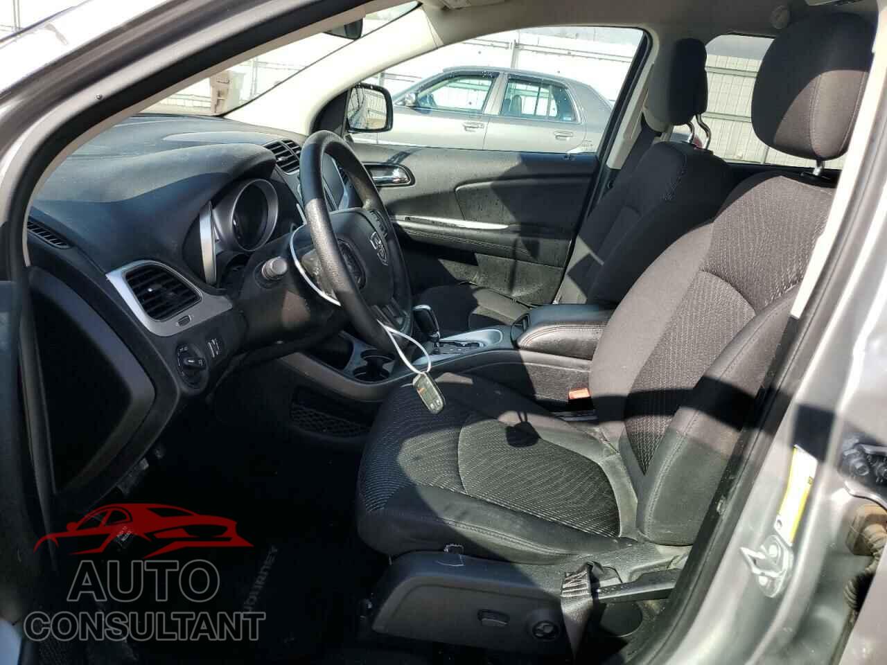 DODGE JOURNEY 2017 - 3C4PDCBG7HT523366