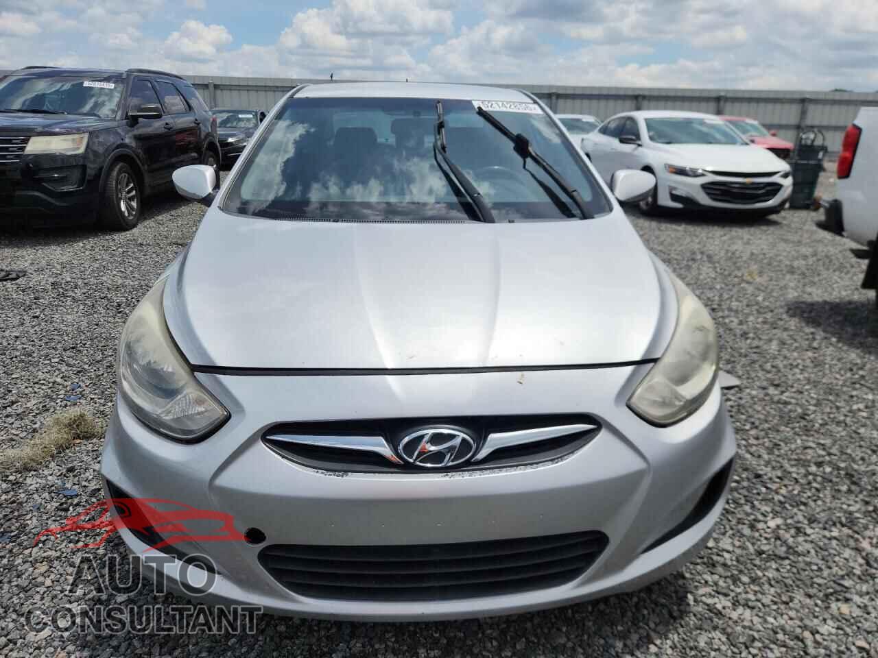 HYUNDAI ACCENT 2013 - KMHCT4AE8DU332090