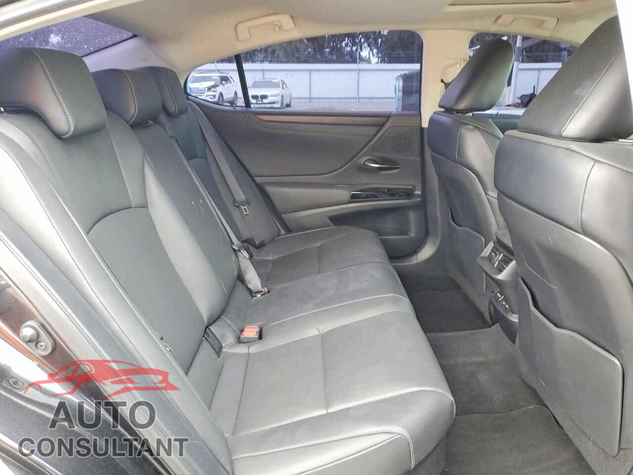 LEXUS ES300 2024 - 58ADA1C19RU054058