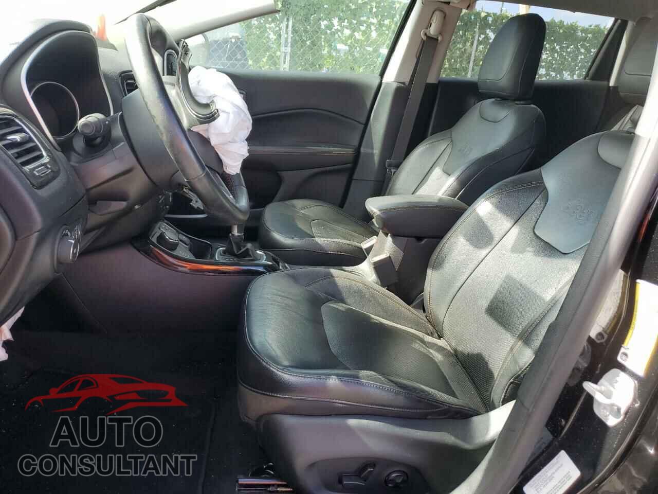 JEEP COMPASS 2018 - 3C4NJDCB0JT147298
