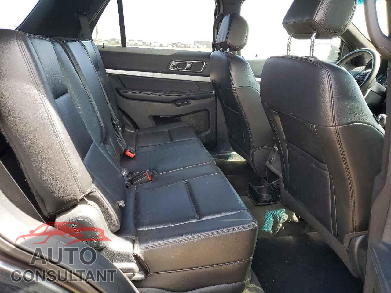 FORD EXPLORER 2018 - 1FM5K8AR0JGB20736