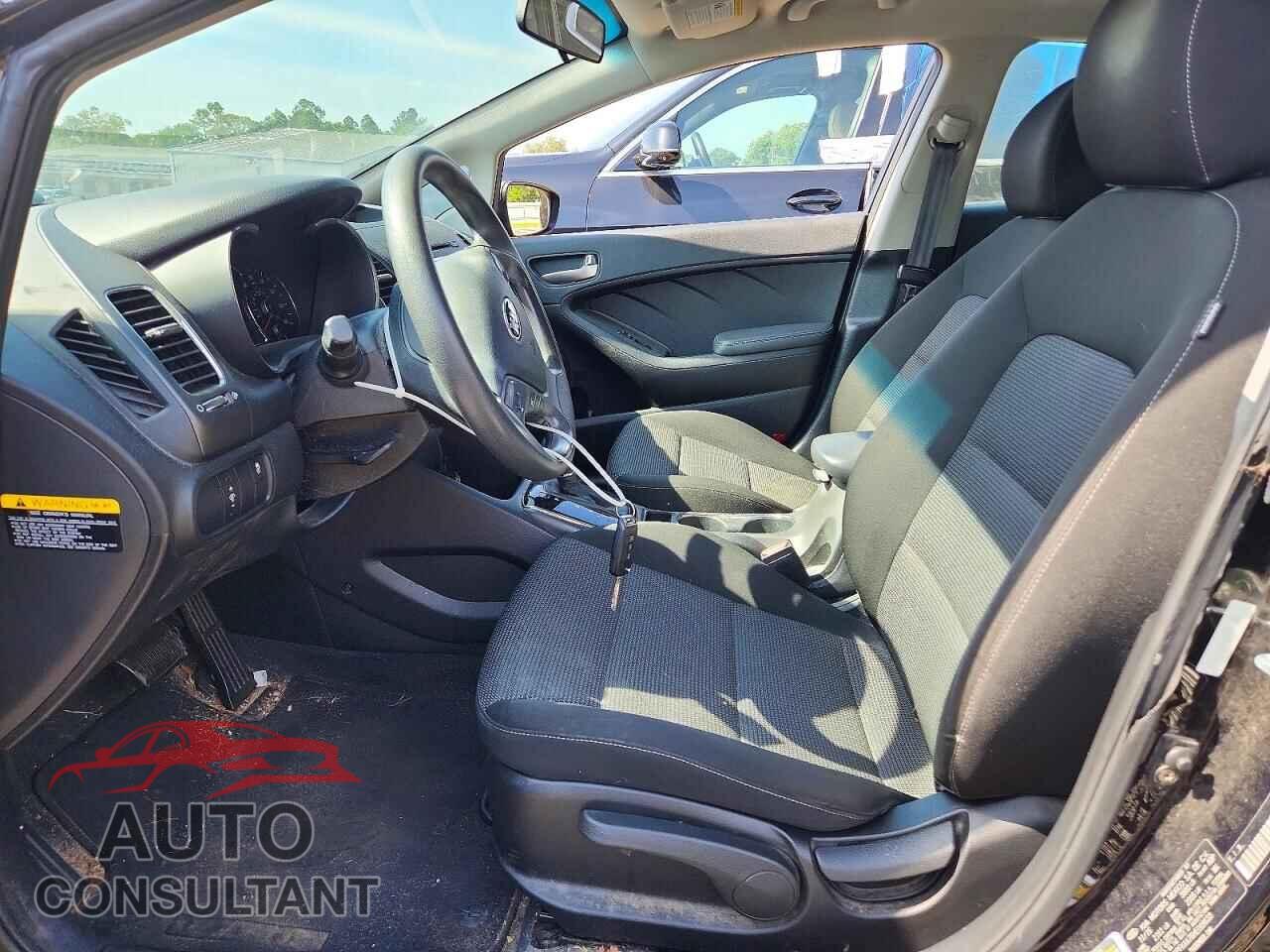 KIA FORTE 2017 - 3KPFK4A76HE089633