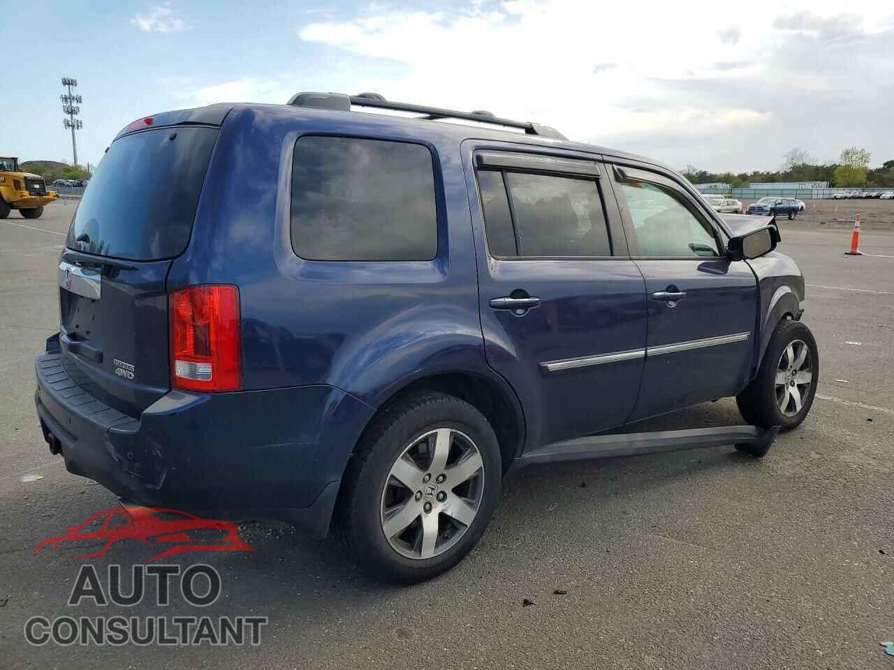 HONDA PILOT 2013 - 5FNYF4H94DB007147