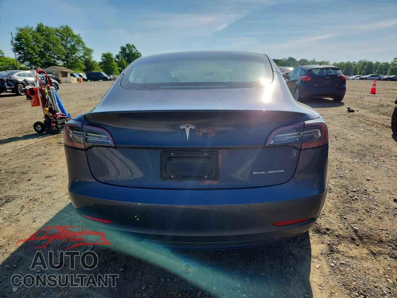 TESLA MODEL 3 2022 - 5YJ3E1EB4NF203190