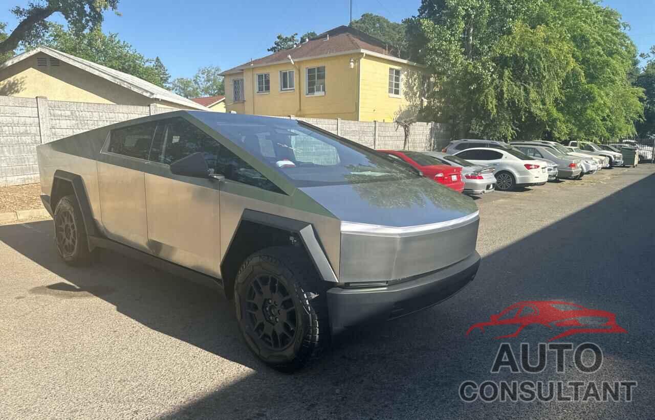 TESLA CYBERTRUCK 2024 - 7G2CEHED9RA004811