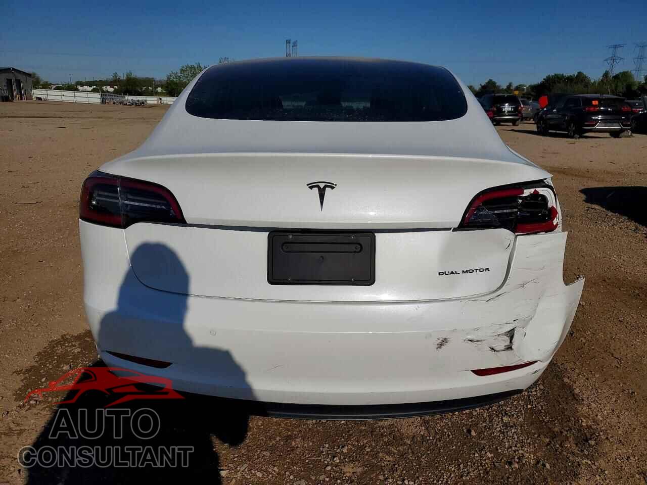 TESLA MODEL 3 2019 - 5YJ3E1EB7KF469394