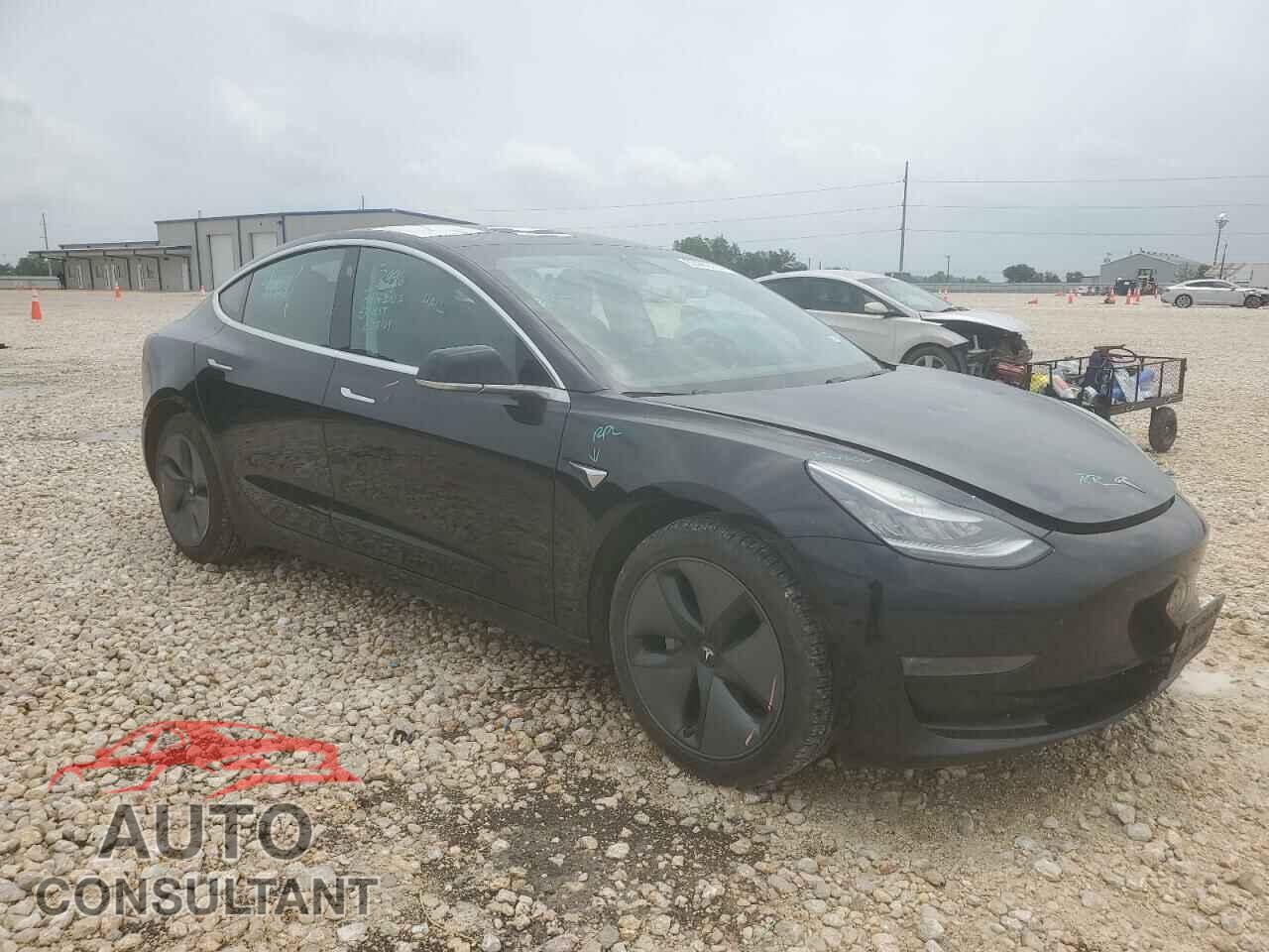 TESLA MODEL 3 2019 - 5YJ3E1EA5KF304290