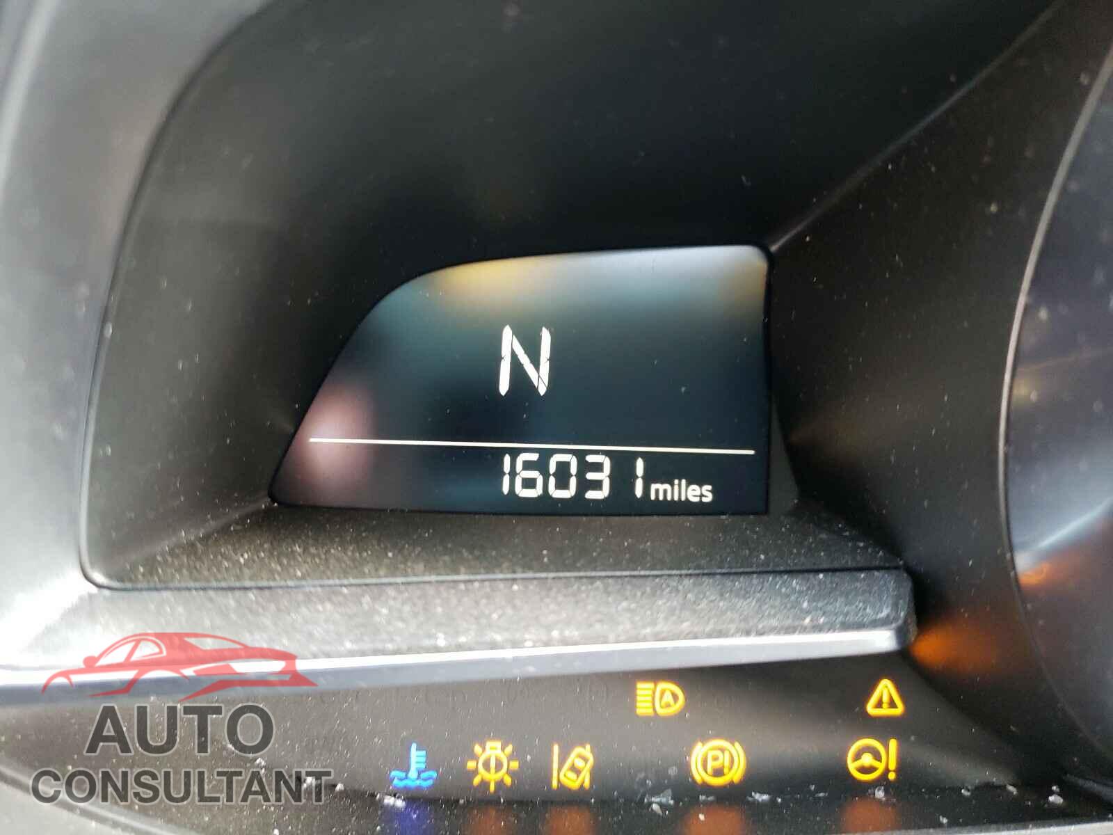 MAZDA 3 2018 - 3MZBN1M3XJM178420