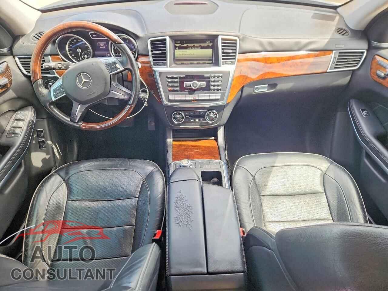 MERCEDES-BENZ GL-CLASS 2014 - 4JGDF7DEXEA311379