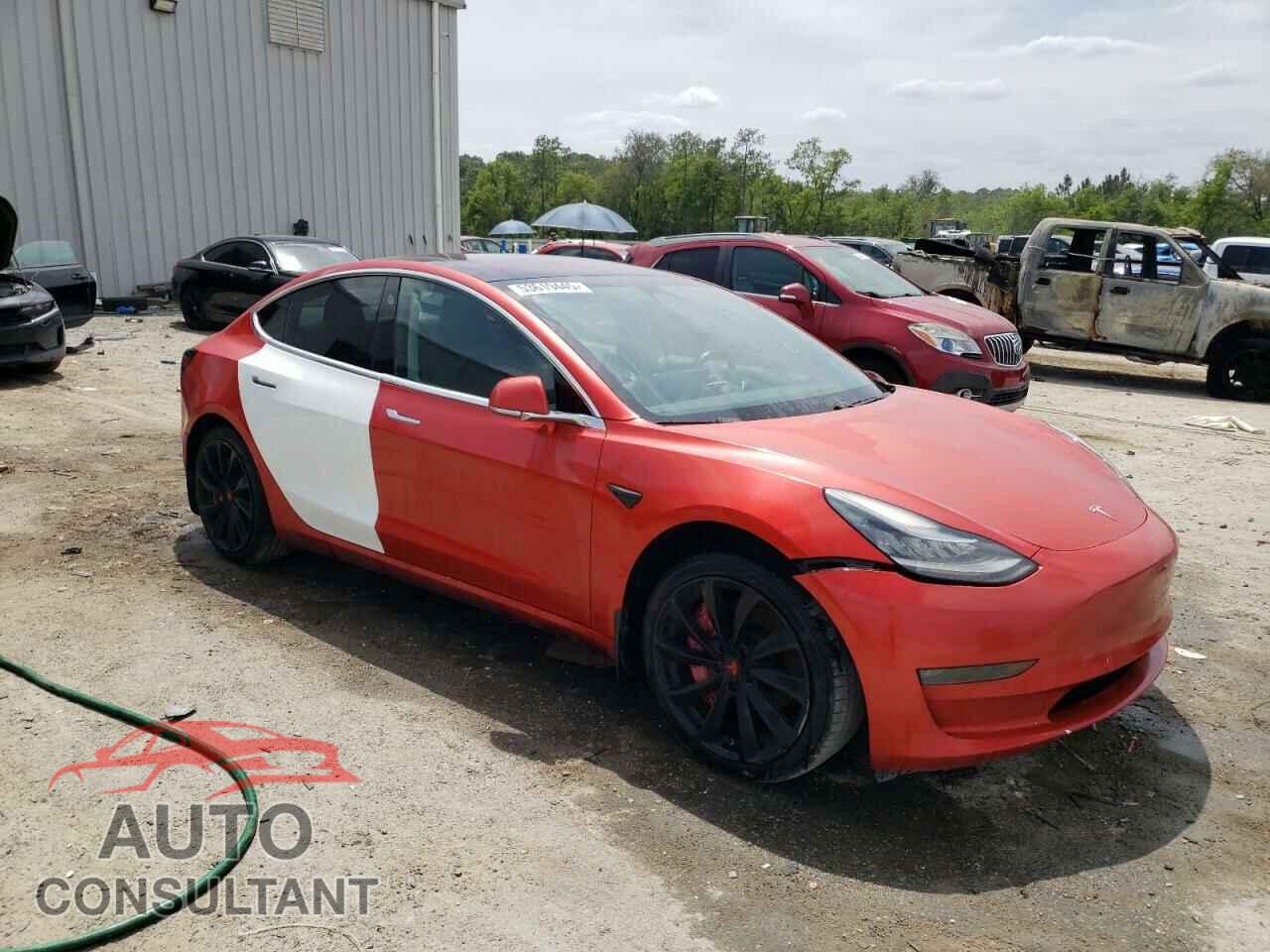 TESLA MODEL 3 2018 - 5YJ3E1EAXJF031944