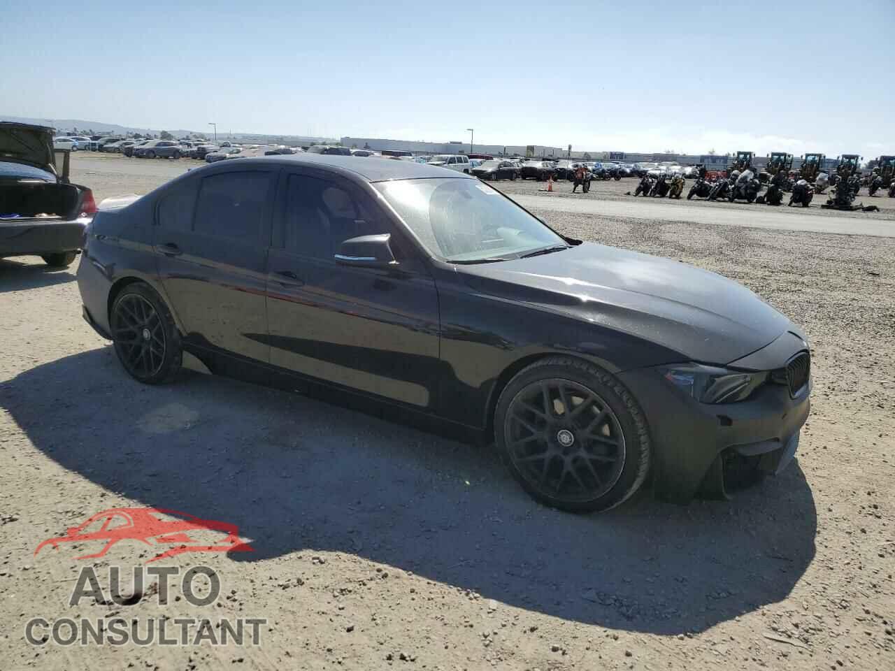 BMW 3 SERIES 2014 - WBA3B1G50ENS78659