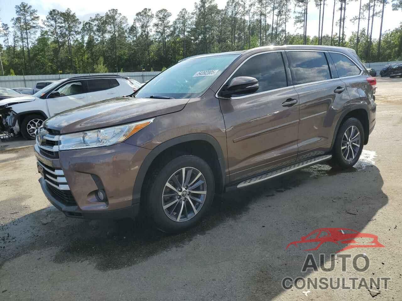 TOYOTA HIGHLANDER 2017 - 5TDKZRFHXHS190558