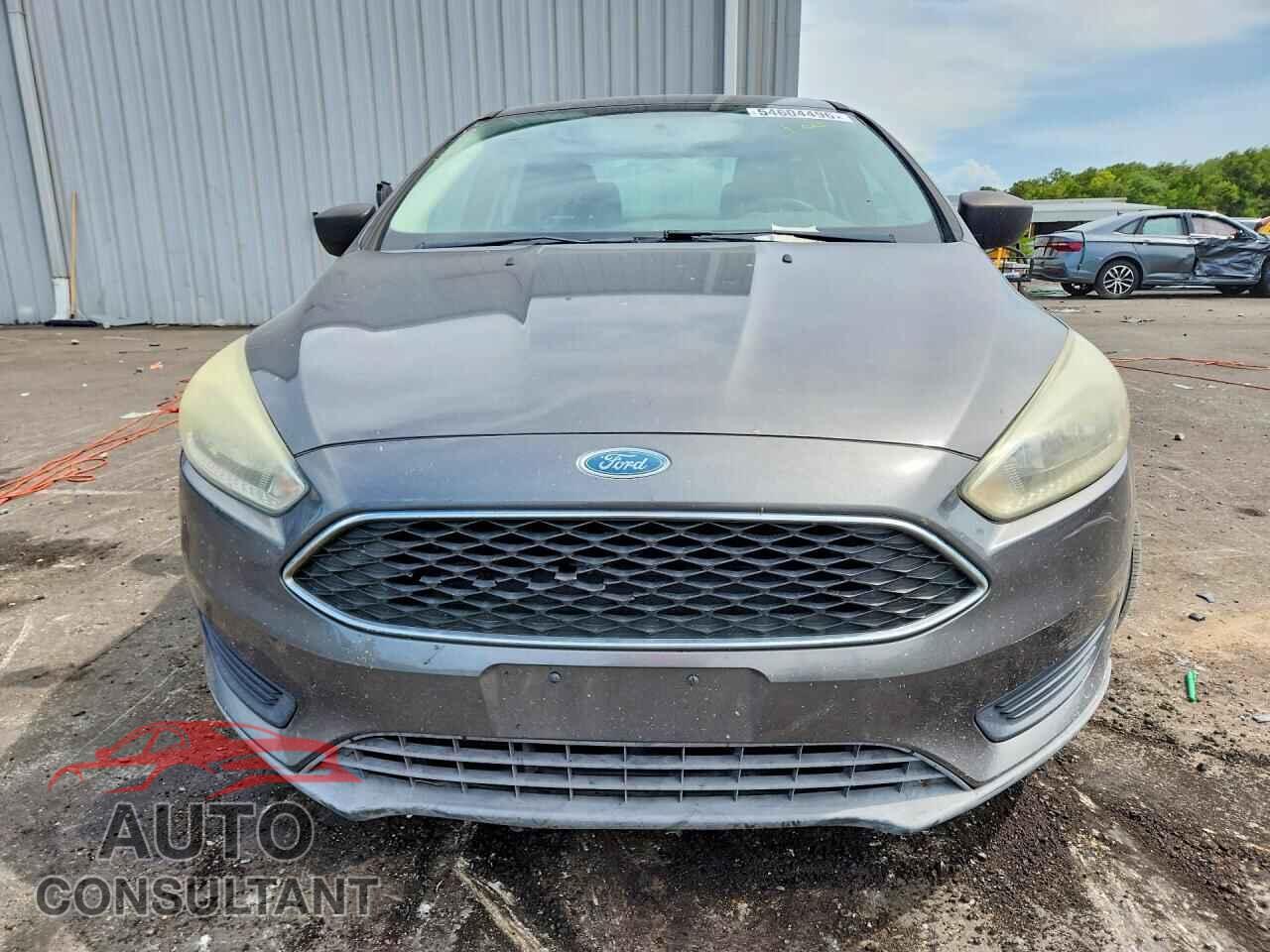 FORD FOCUS 2015 - 1FADP3E25FL226959