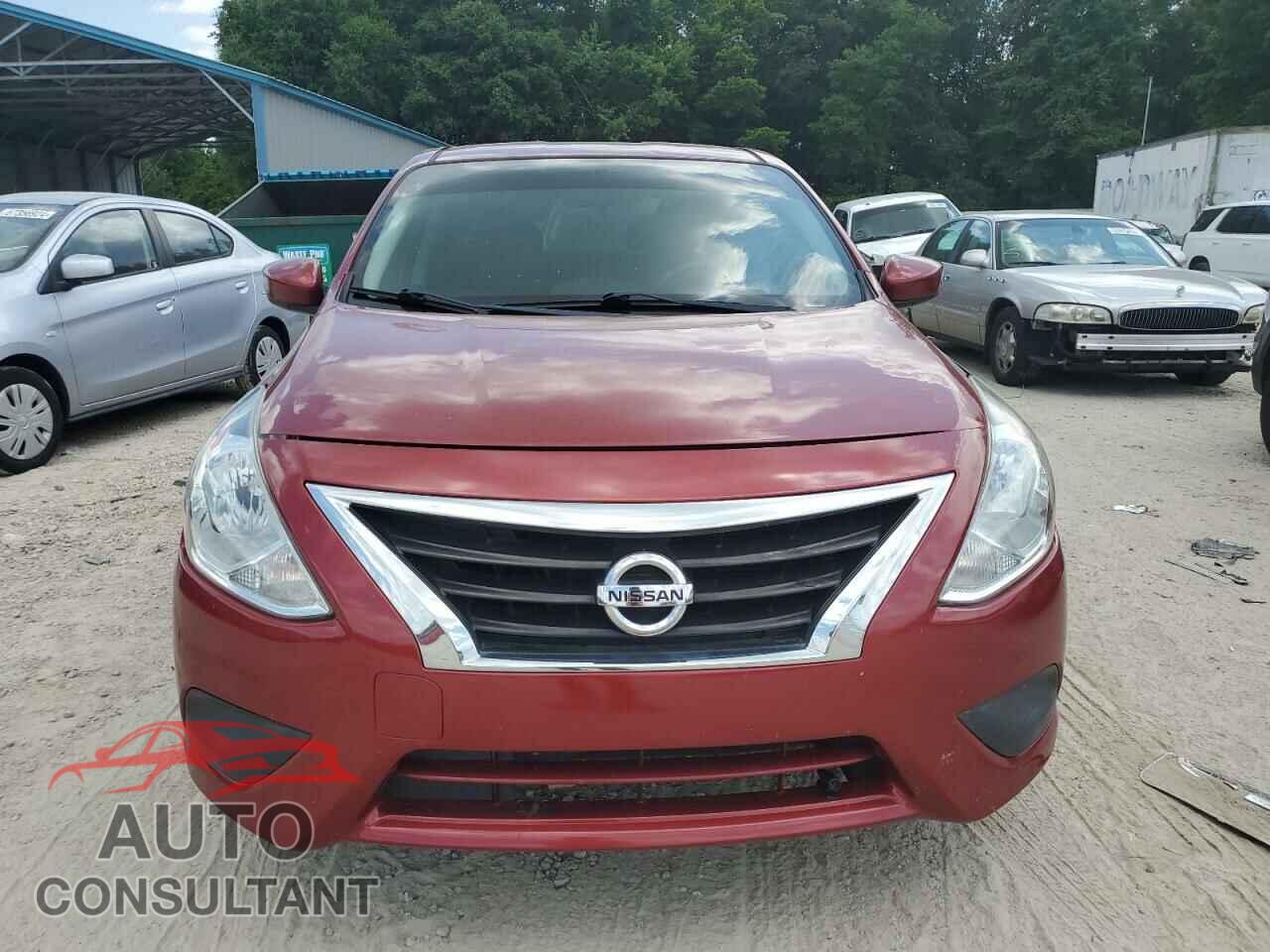 NISSAN VERSA 2017 - 3N1CN7AP3HL807908