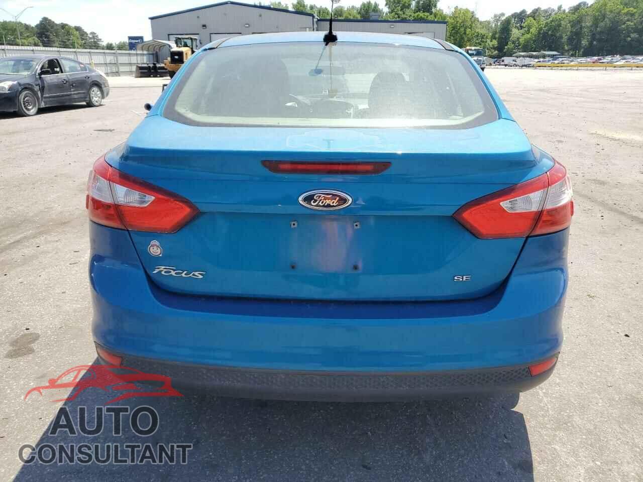 FORD FOCUS 2012 - 1FAHP3F26CL425613