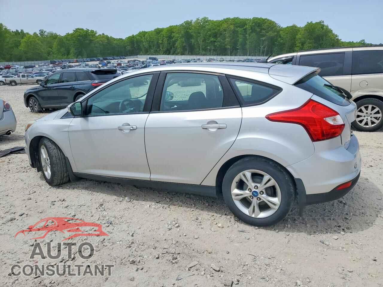 FORD FOCUS 2013 - 1FADP3K25DL257999
