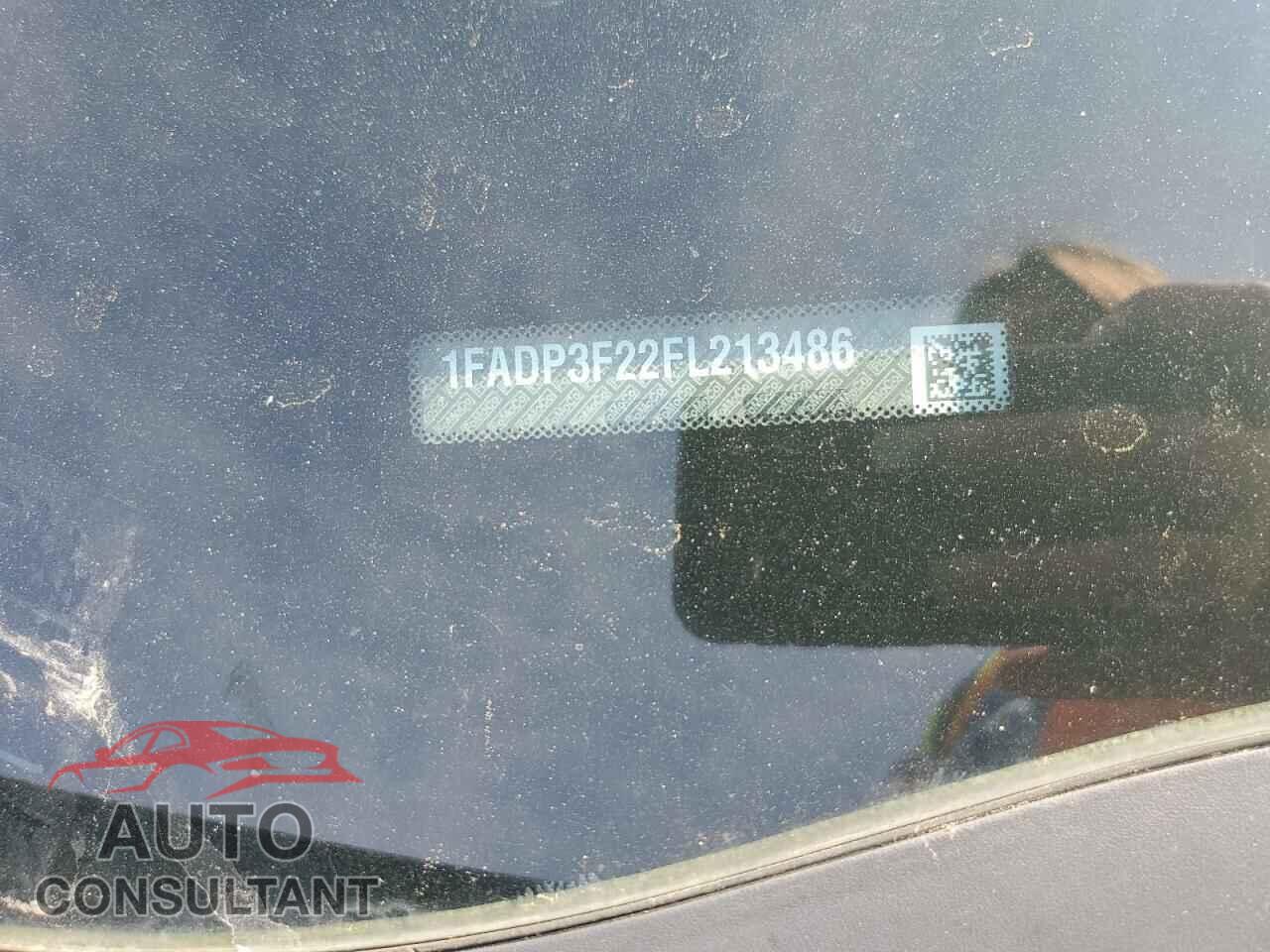 FORD FOCUS 2015 - 1FADP3F22FL213486