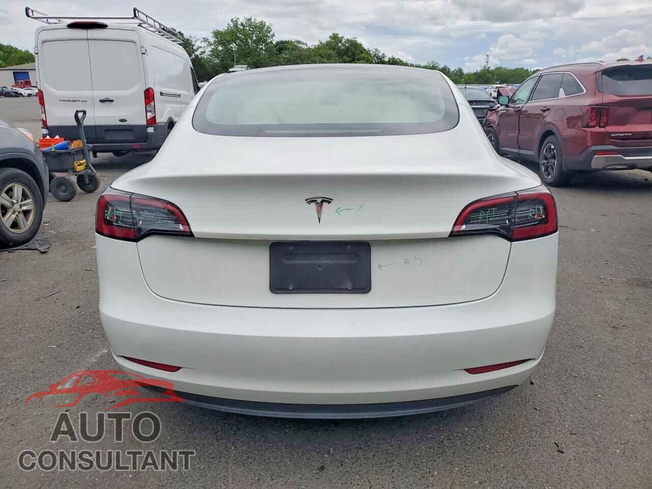 TESLA MODEL 3 2023 - 5YJ3E1EA0PF652814