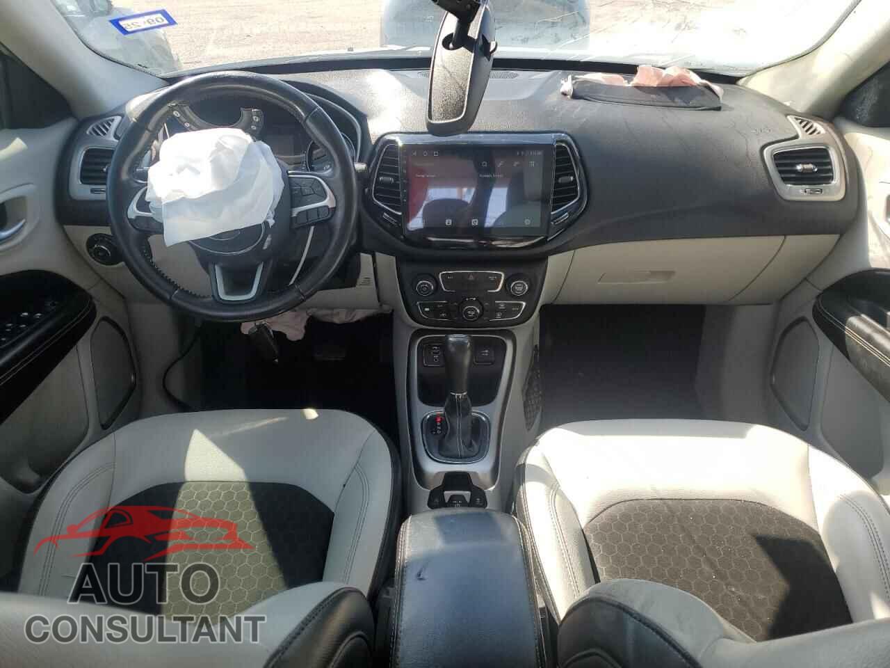 JEEP COMPASS 2019 - 3C4NJCBB9KT809196