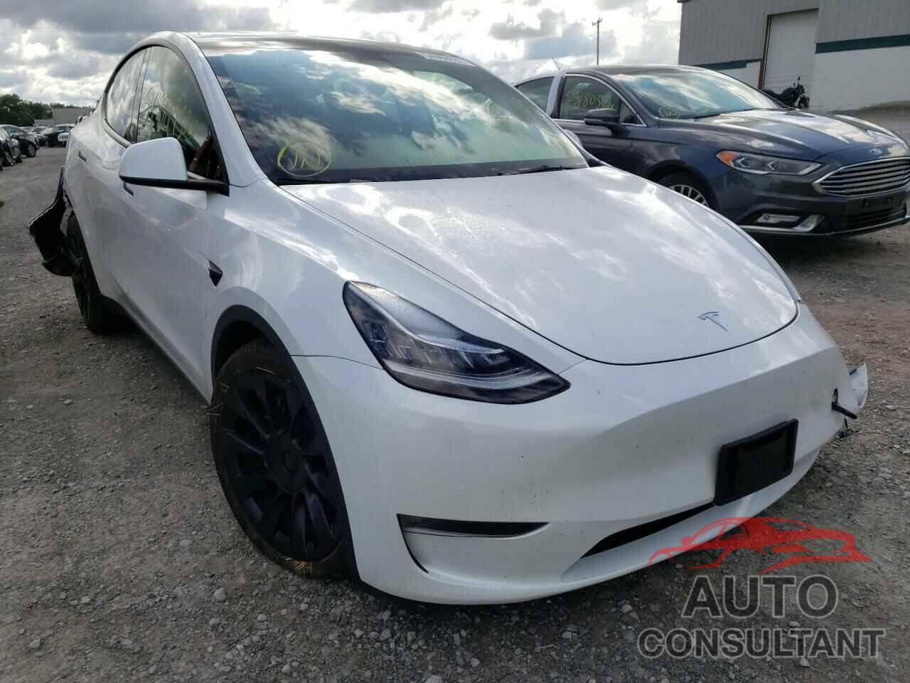 TESLA MODEL Y 2022 - 7SAYGDEE9NF436514