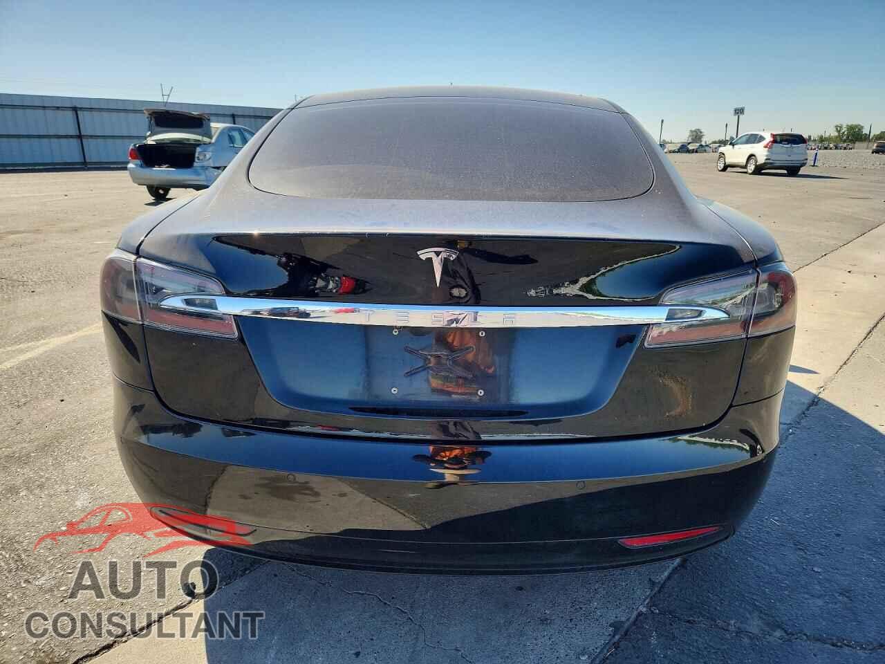 TESLA MODEL S 2016 - 5YJSA1E11GF160719