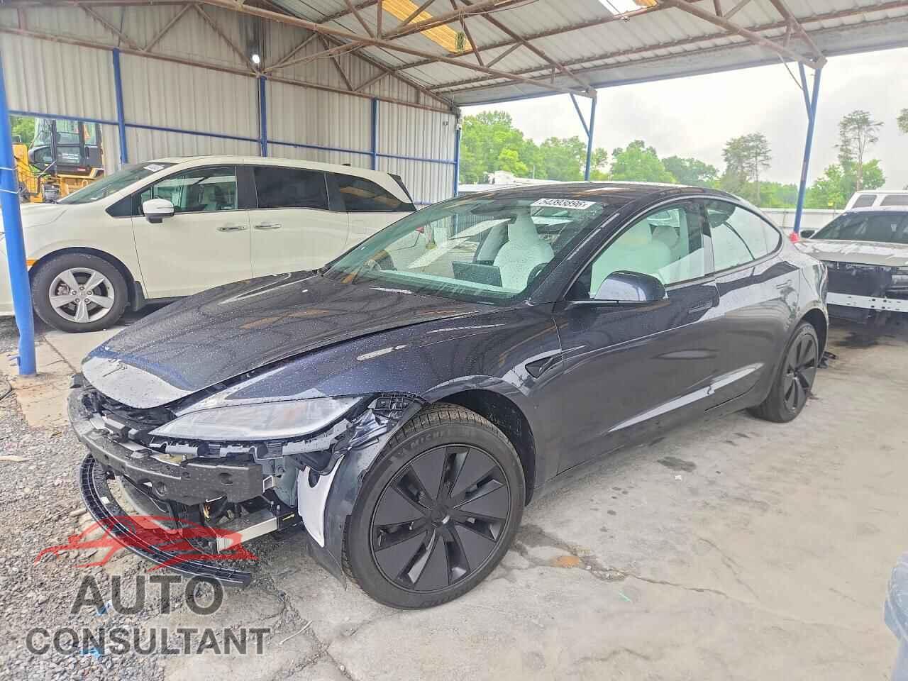 TESLA MODEL 3 2026 - 5YJ3E1EA0TF166398