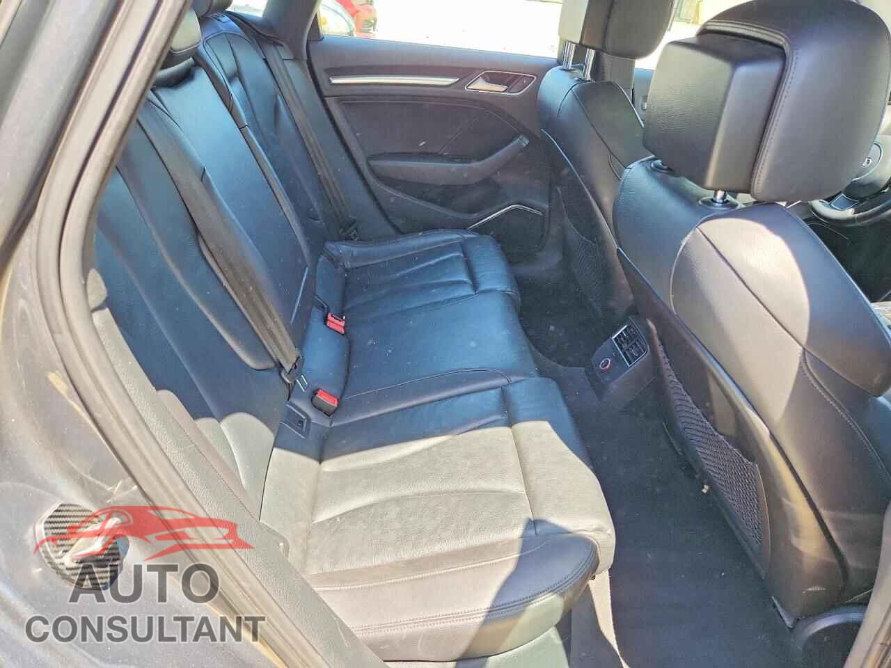 AUDI A3 2015 - WAUKFGFF1F1099441