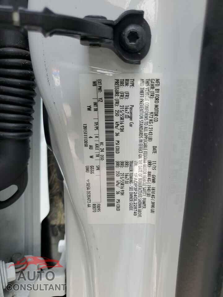 FORD FOCUS 2016 - 1FADP3F24GL228749