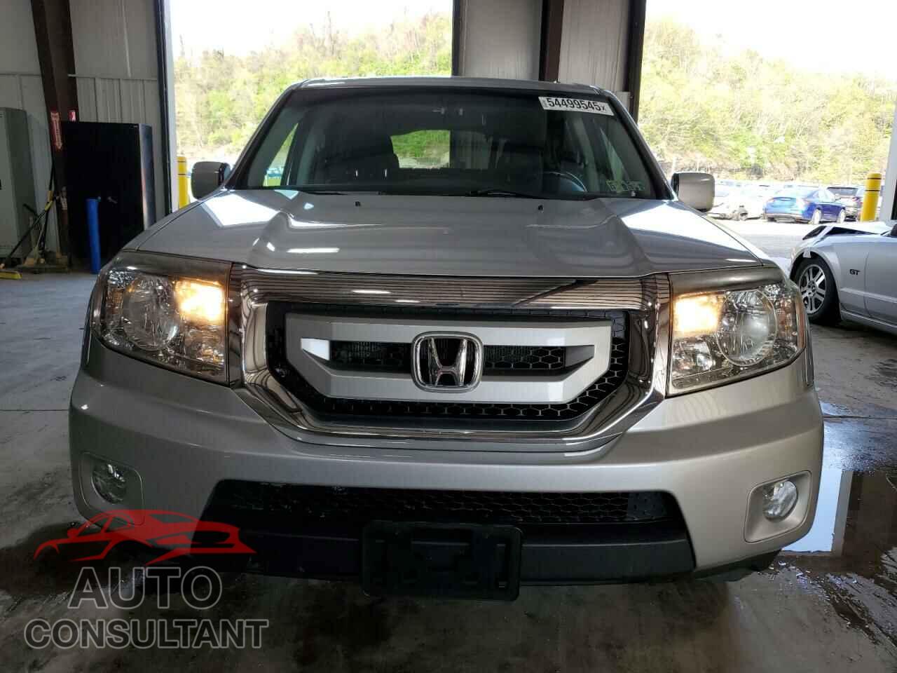 HONDA PILOT 2011 - 5FNYF4H58BB014712