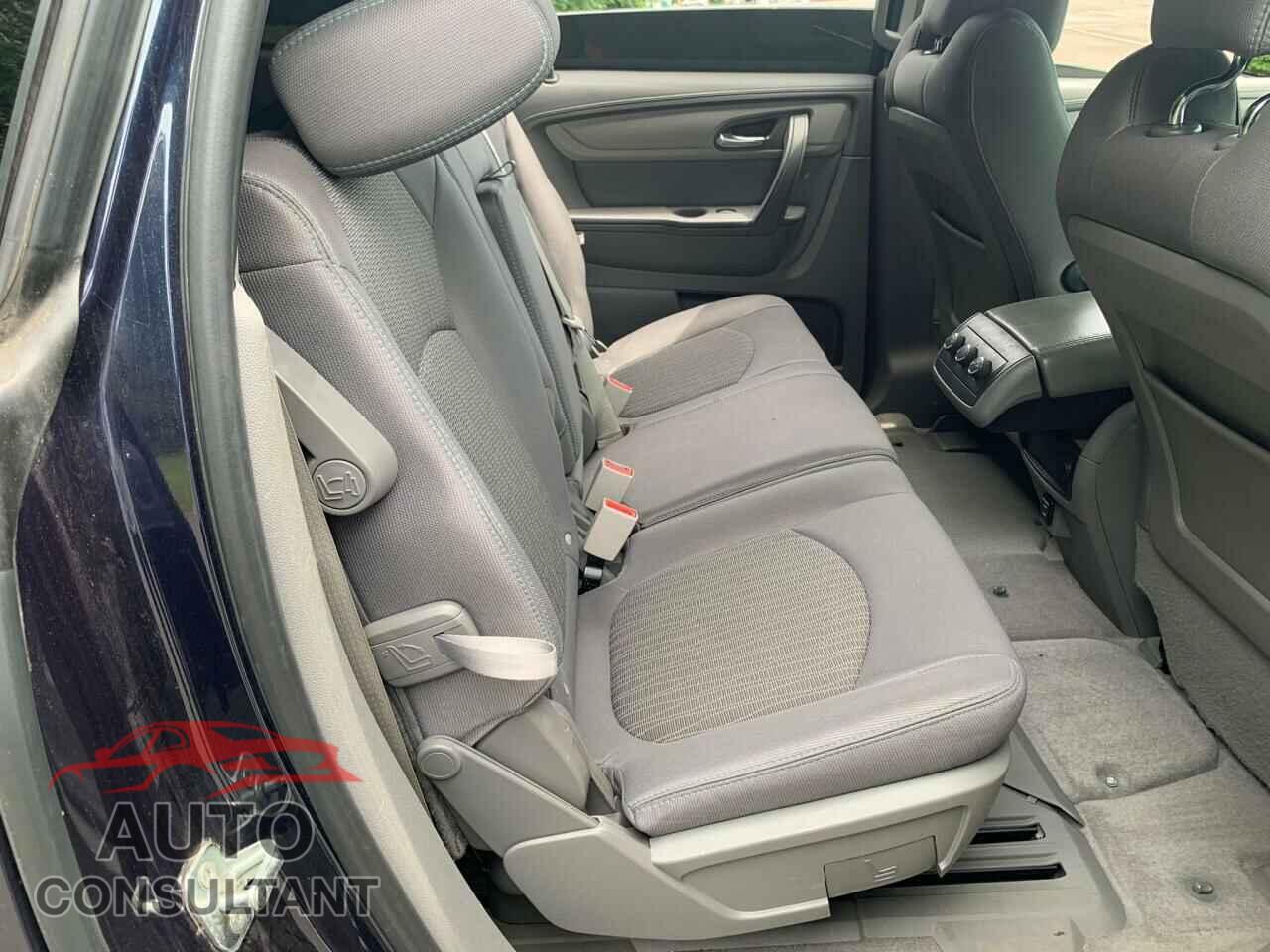 CHEVROLET TRAVERSE 2016 - 1GNKVFED9GJ280005