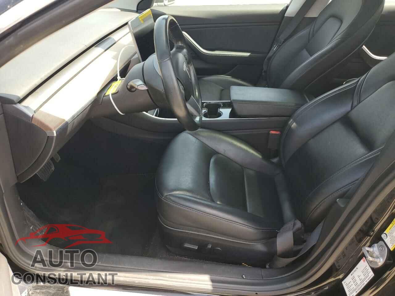 TESLA MODEL 3 2018 - 5YJ3E1EA7JF172373