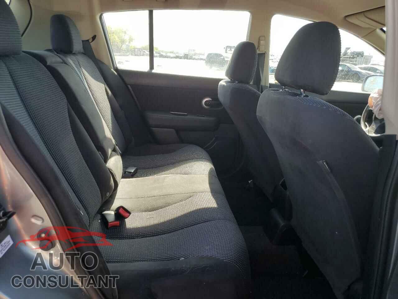 NISSAN VERSA 2011 - 3N1BC1CP8BL514220
