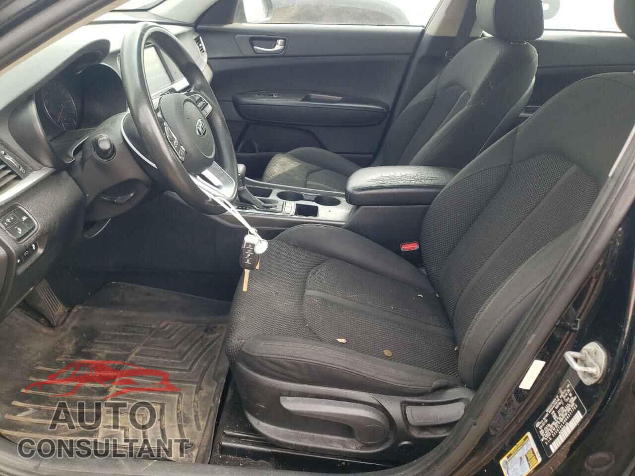 KIA OPTIMA 2019 - 5XXGT4L38KG317769