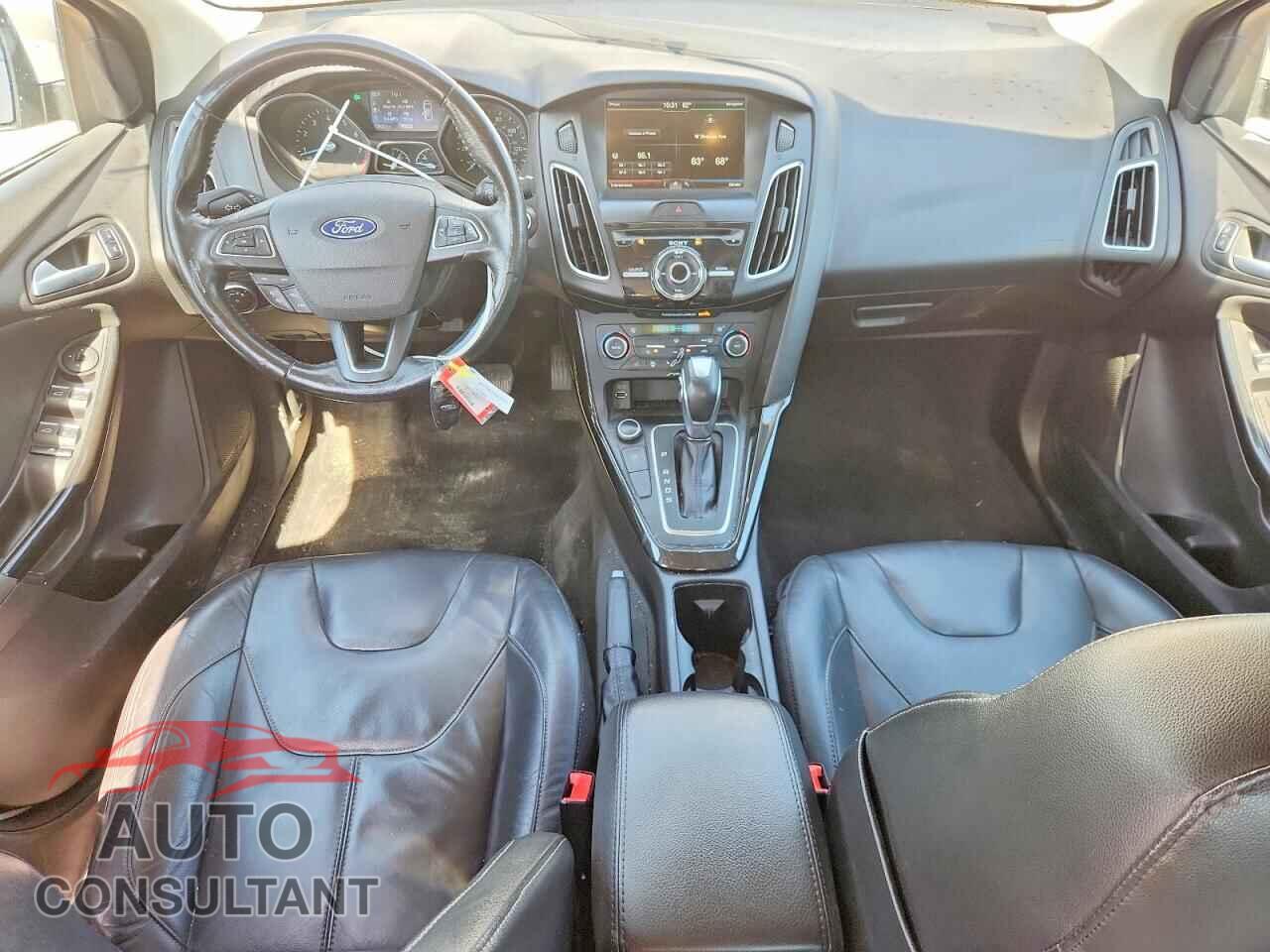 FORD FOCUS 2015 - 1FADP3J27FL273934