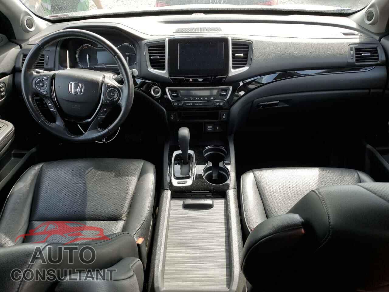 HONDA RIDGELINE 2017 - 5FPYK3F75HB025743