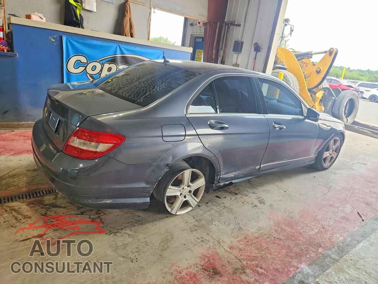 MERCEDES-BENZ C-CLASS 2011 - WDDGF5EB6BR181100