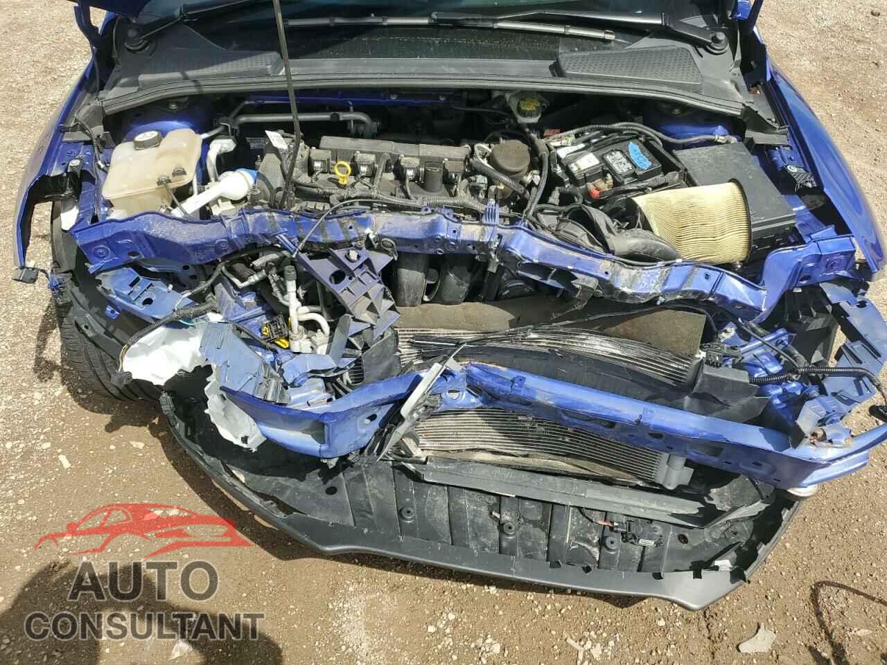 FORD FOCUS 2015 - 1FADP3F25FL382837
