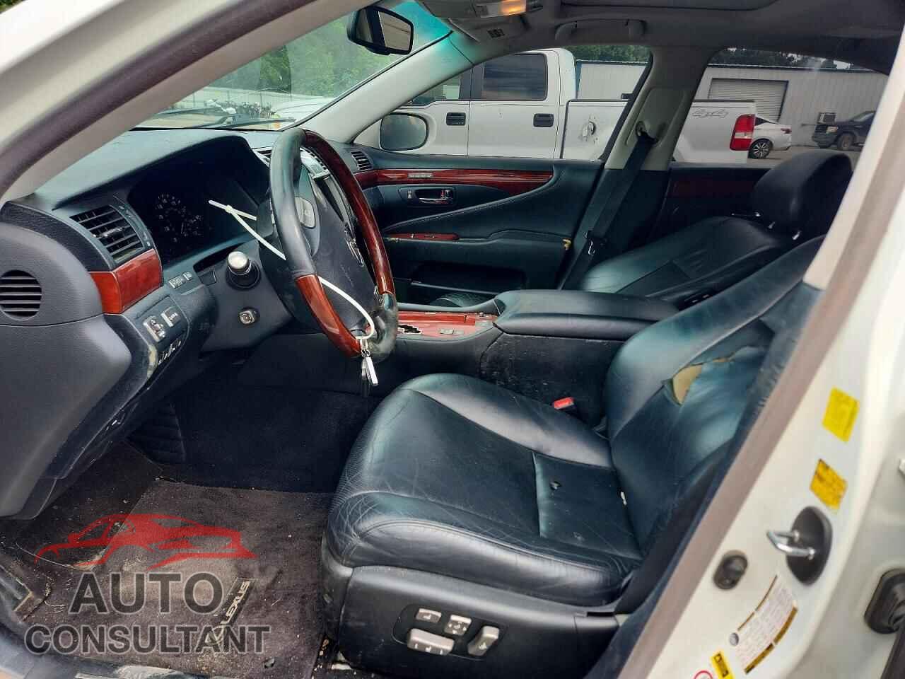 LEXUS LS460 2011 - JTHBL5EF3B5103492