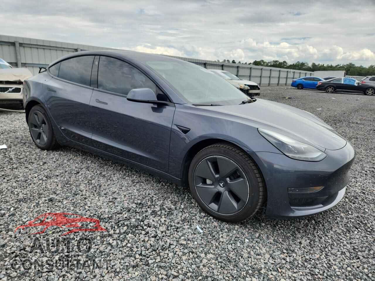 TESLA MODEL 3 2022 - 5YJ3E1EA5NF330893