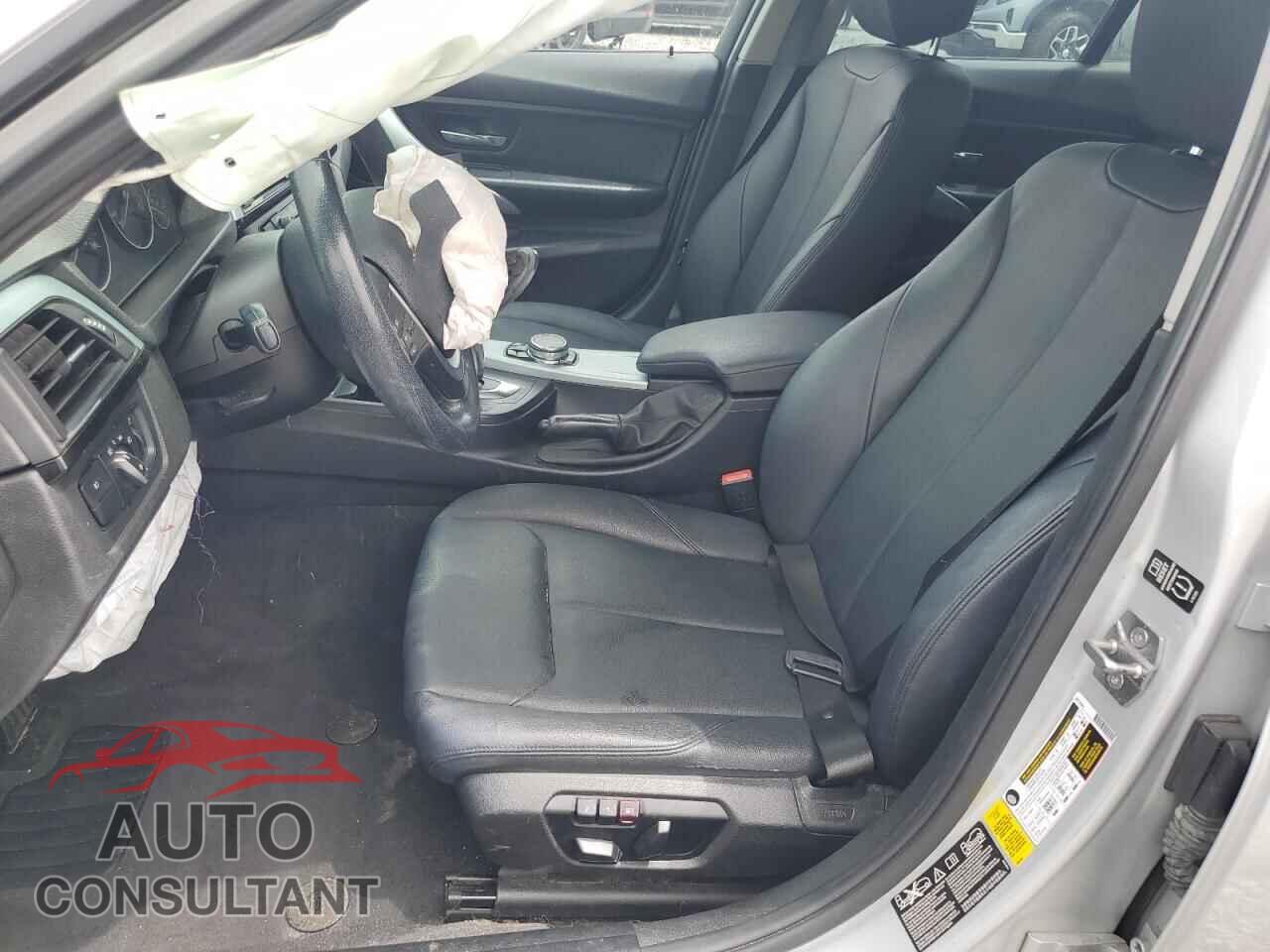 BMW 3 SERIES 2015 - WBA3D5C58FK290357
