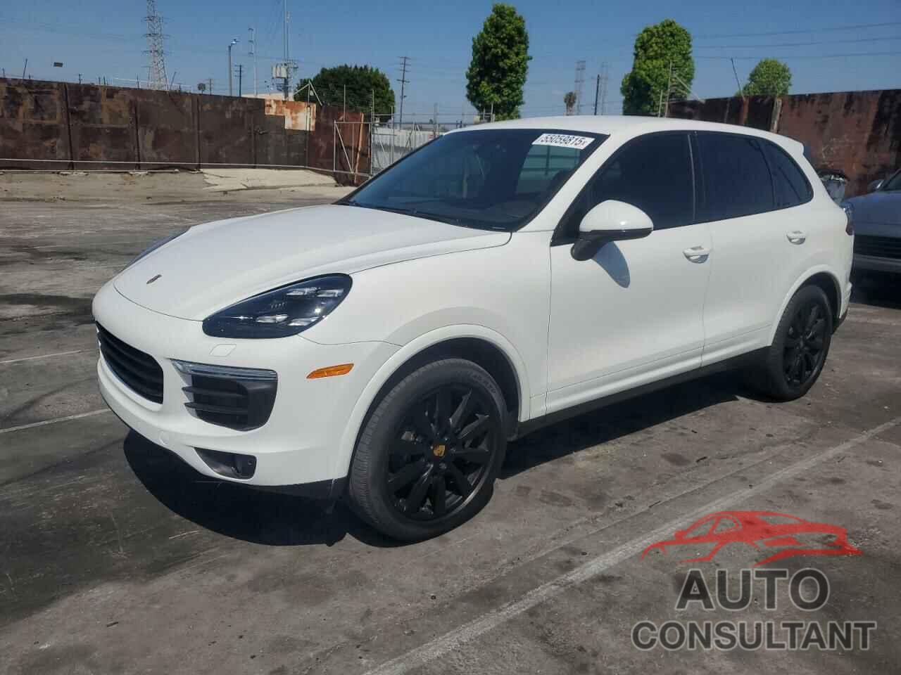 PORSCHE CAYENNE 2017 - WP1AA2A26HKA91514