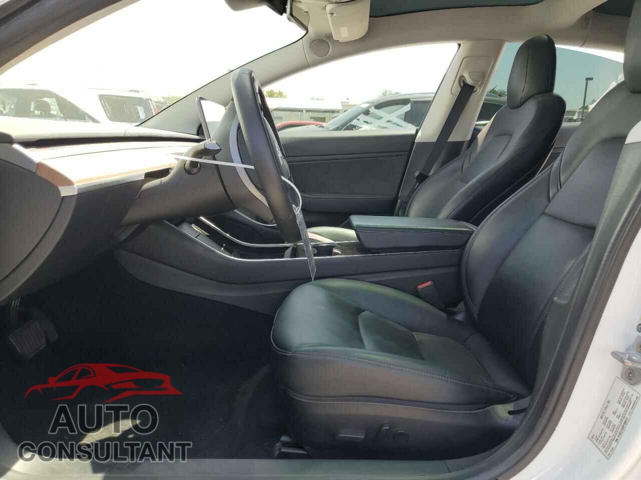 TESLA MODEL 3 2019 - 5YJ3E1EA2KF508013