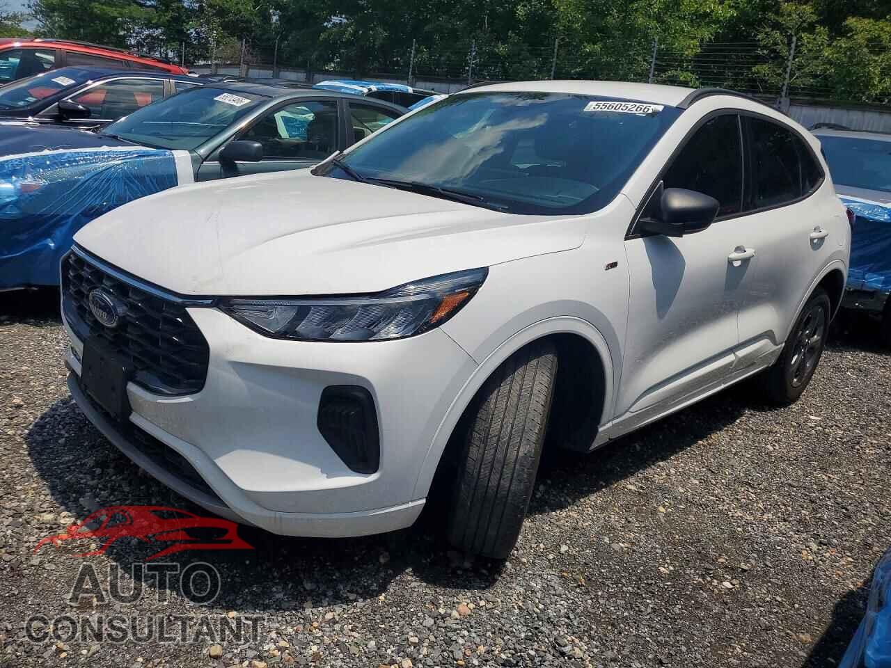 FORD ESCAPE 2023 - 1FMCU9MN4PUB32317