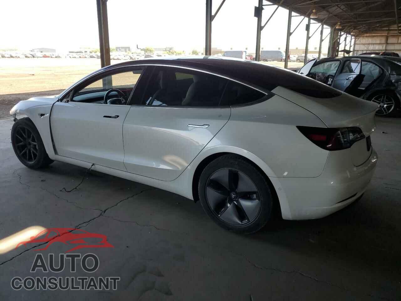 TESLA MODEL 3 2019 - 5YJ3E1EA5KF407631