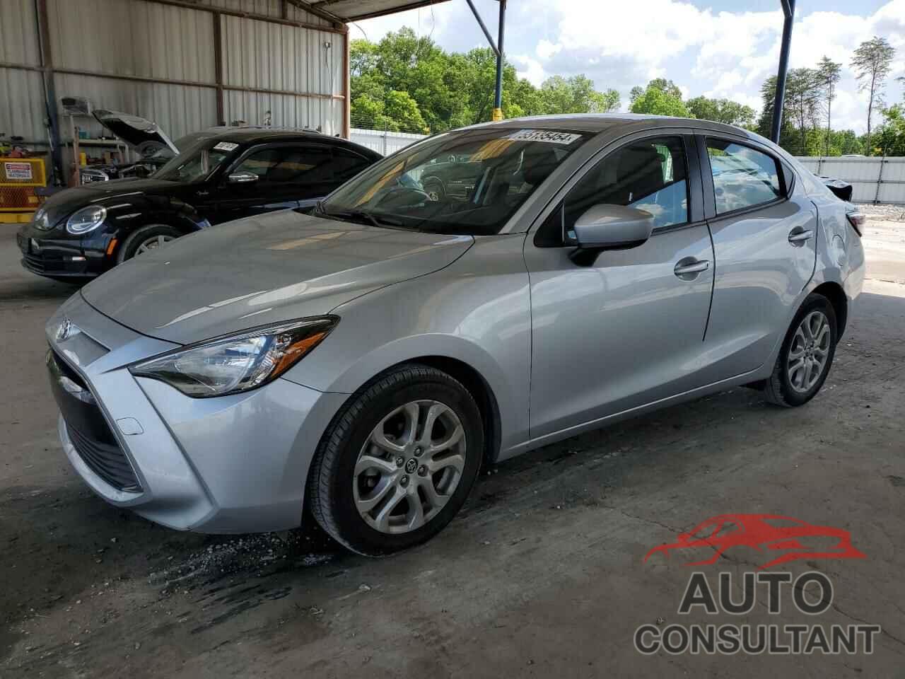 TOYOTA YARIS 2018 - 3MYDLBYV5JY327958